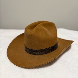 Brown Cowboy Hat from Biltmore made in Canada